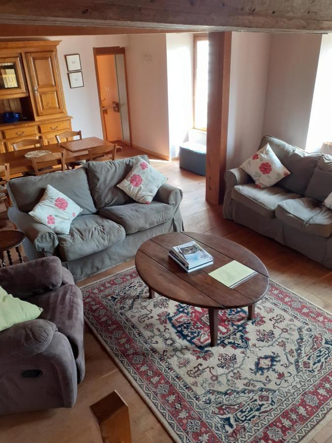 Private Farmhouse For Six In The Countryside Saint-Pierre-sur-Orthe Eksteriør billede