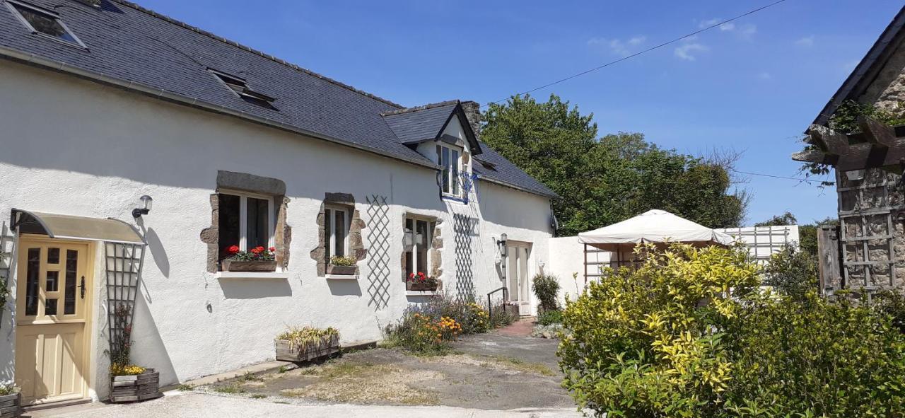 Private Farmhouse For Six In The Countryside Saint-Pierre-sur-Orthe Eksteriør billede